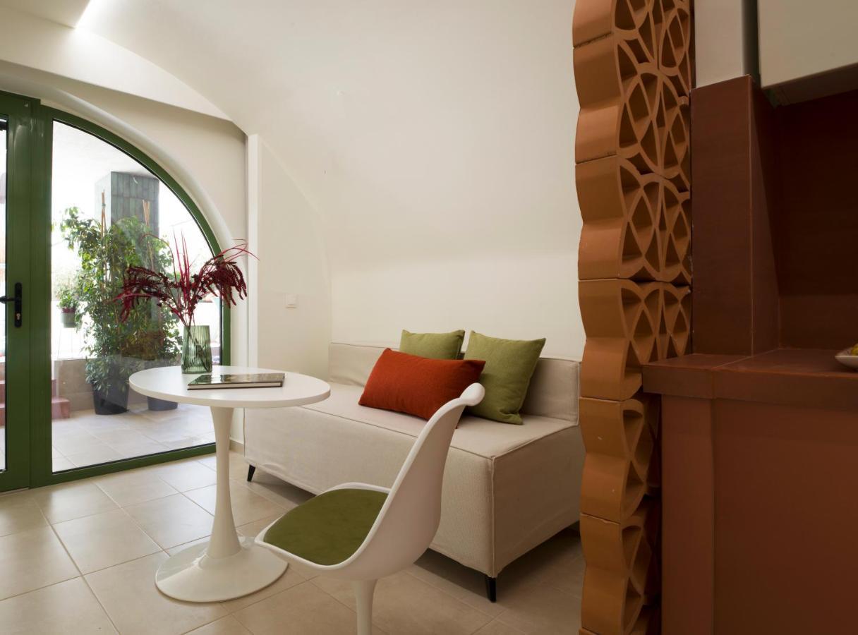 Central Grinn-In The Heart Of Rhodes,New&Stylish! Rhodes City ภายนอก รูปภาพ